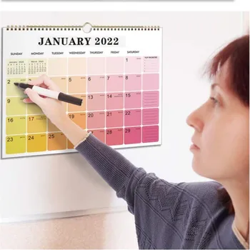 2022 Нова Година Стенен Адвент-календар с януари до декември